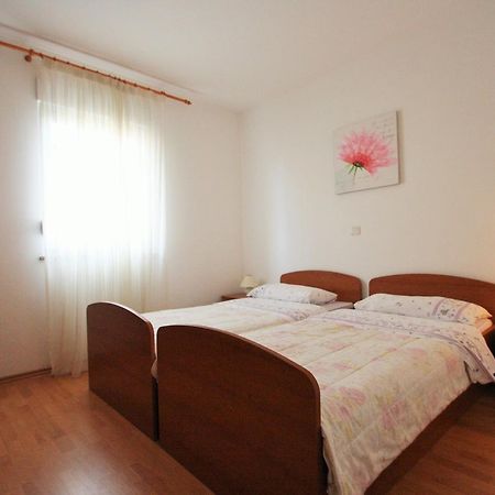 Apartment Bilic With Balcony Poreč Eksteriør billede