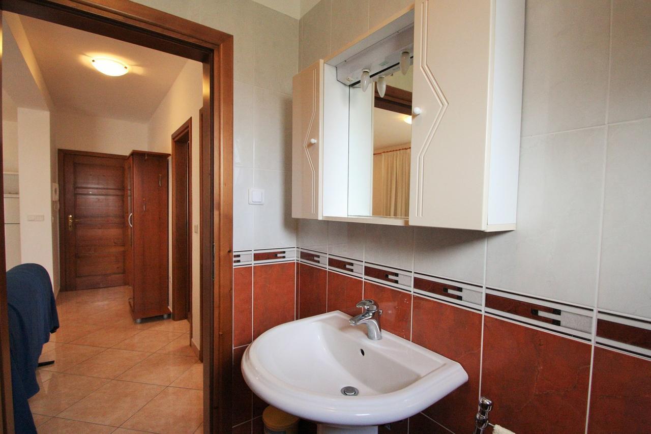 Apartment Bilic With Balcony Poreč Eksteriør billede